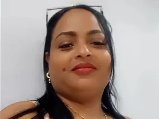 YANELISHOTT