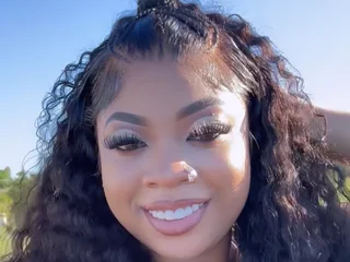 YummmyDeliciouss profile