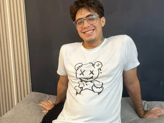 ZeusTrys profile