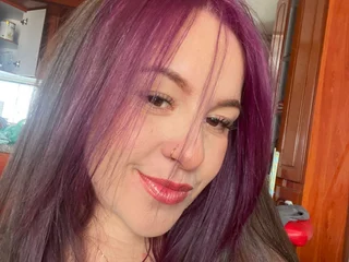 carlota_petite profile