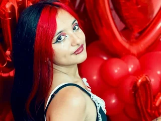 carolinerue profile