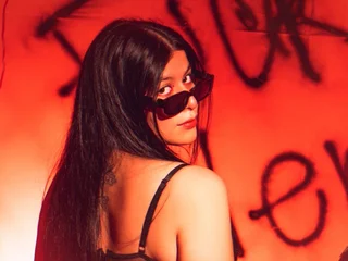 hollyvelvett profile