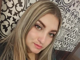 maevagreen303av profile