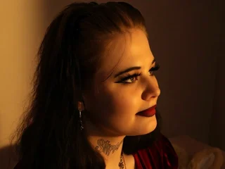 nikki_kiss profile
