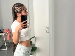 prettylilthing21 profile