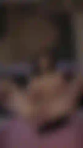 Me veja gozar, duas vezes! Ops... Eu molhei a cama.