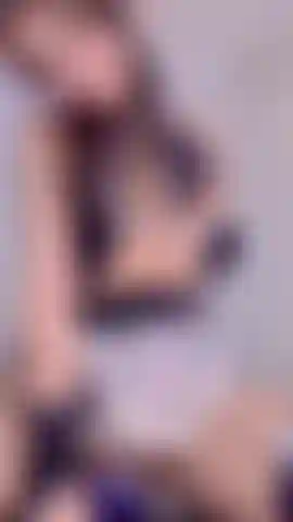 Meu vibrador com tentáculos é muito grosso.