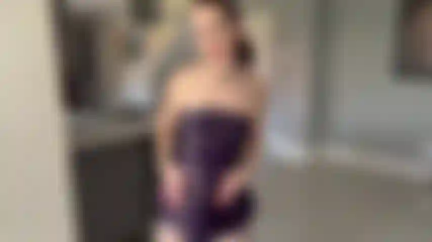 Anal hook & wand = Massive squirt. Starting by telling you how I want to be your fuck toy and showing you my pantyhose are crotchless. Then watch me be a good girl by popping in the metal anal hook to my ass and attaching it to my collar. I then use the wand on my clit and have a MASSIVE squirt not once but TWICE!