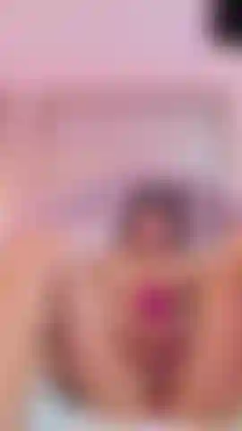 Minha buceta quer mais e mais.