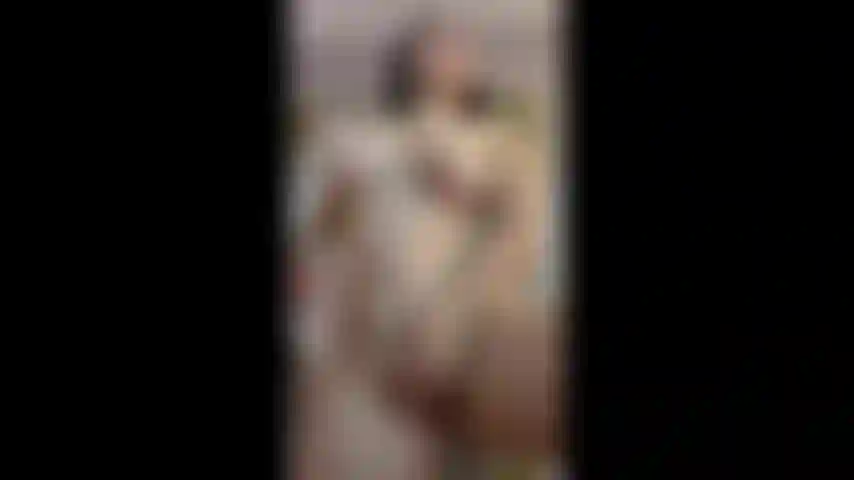 Esse ângulo com minha buceta e meus peitos em close.... Deliciosa, aproveite.