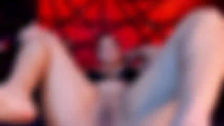 playing with my tight and delicious pussy