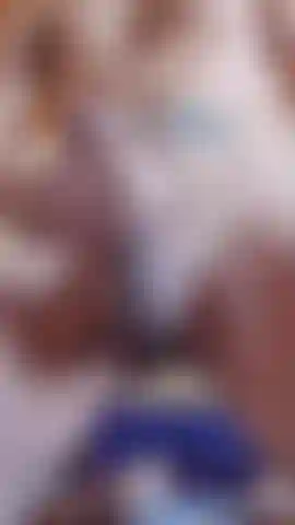 Tão duro e muito excitado.