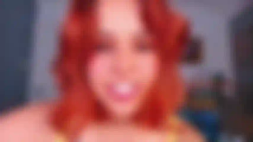 Uma fantasia alienígena me expandindo.