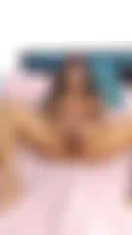 What a delight how he rubbed my pussy and masturbated me with my dildo