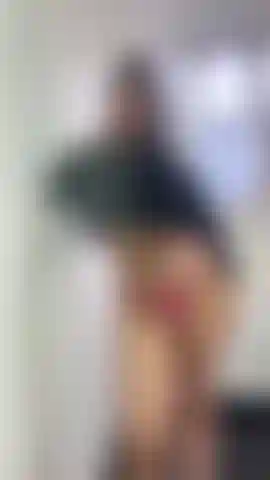 Tome banho comigo, estou muito molhada.