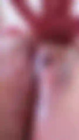 Minha buceta está tão molhada.