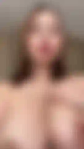 5 Até 0 contagem regressiva, implorando por porra.