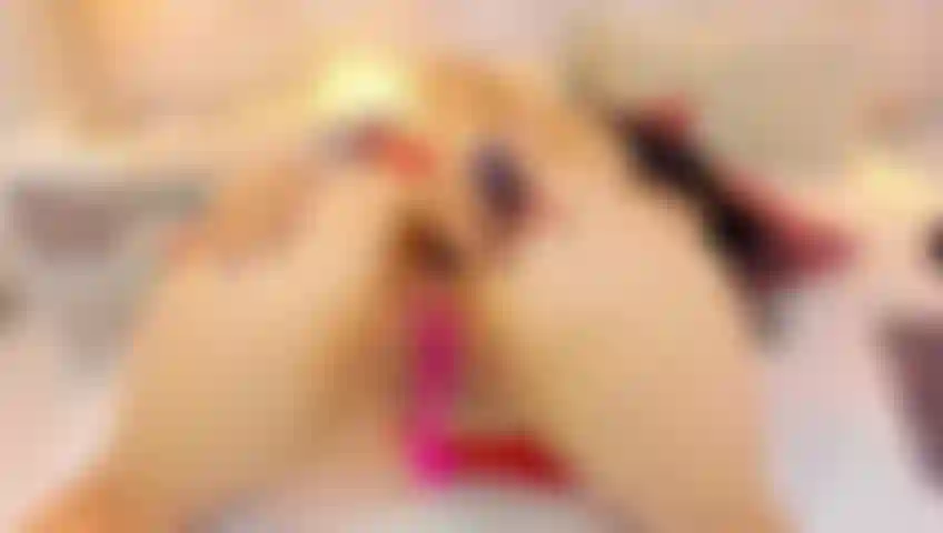 Minha maior fantasia? Dois paus que me dão prazer.