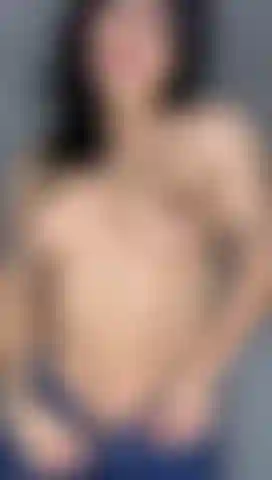 my body hot with my tits pettite