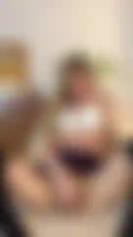 I make my big cock start to get hard