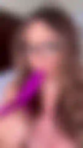 Observe minha garganta profunda!