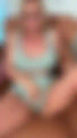 Listen to how wet my pussy is! Watch me finger my wet pussy and beg for your load! 5minute video, fully nude, dirty talk, pussy spreading! 😈