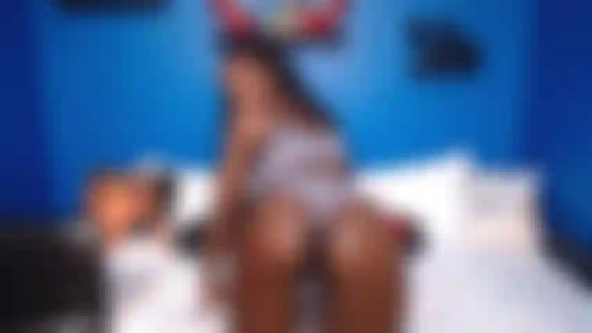 Strip tease e talento oculto.