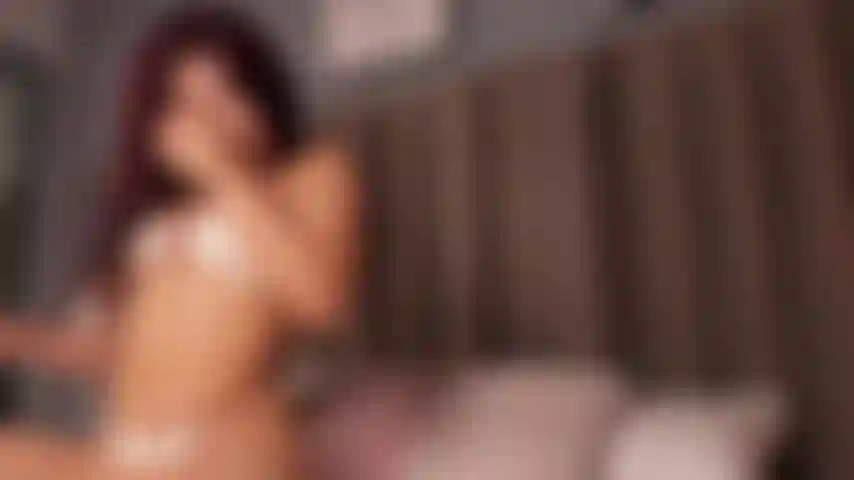 Slow teasing, dangerous mood 😈