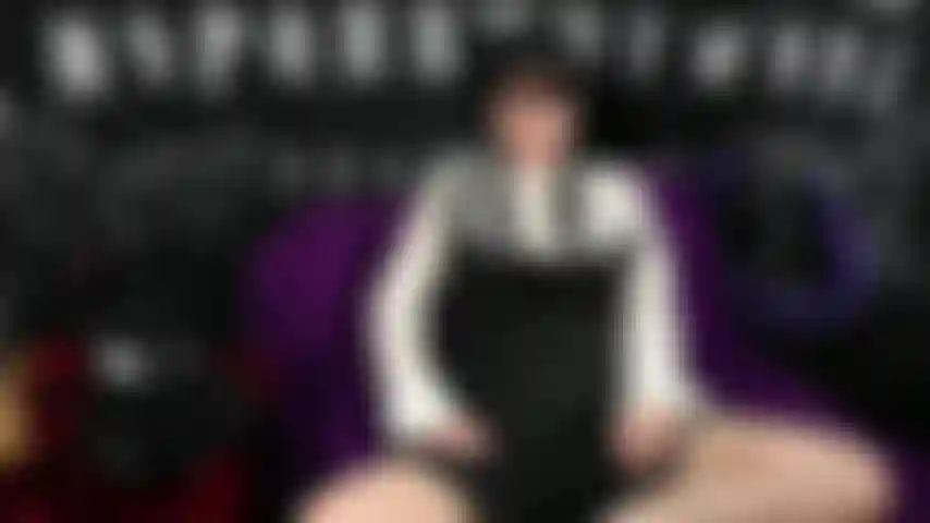 Wednesday addams fode com você.