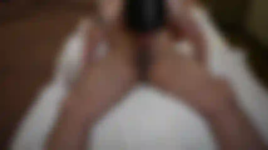 Vídeo erótico de menino/menina oleoso.