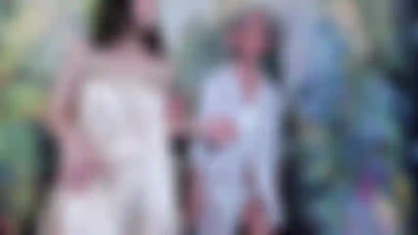 Amor de boneca sexual elfa.