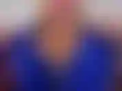 Para fetichistas e fashionistas a pedido popular. Minha figura feminina plena resplandece em vestido azul royal, meias brancas e lingerie rosa choque por baixo. Seu queixo vai cair, seus olhos vão saltar, quando.