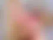 Meus lábios carnudos e sensuais vão fazer você esquecer seu nome, mas não se preocupe, apenas abra os olhos e a carteira. Você não tem escolha, você está profundamente viciado. Você não pode falar, você não pode pensar. Então continue olhando.