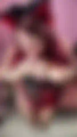 Playing with myself untill i cum