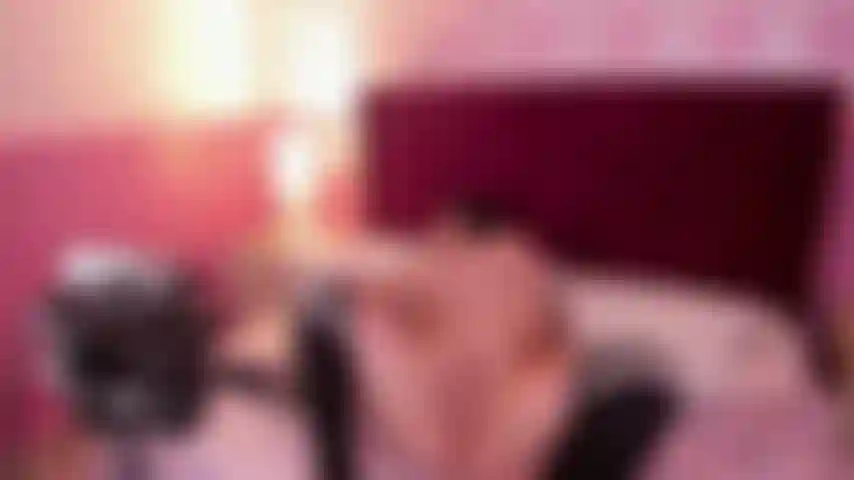 Fingers in my pussy and a cock in my mouth