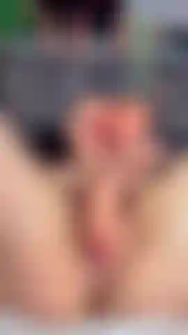 A BIG COCK IS FUCKING MY WET PUSSY