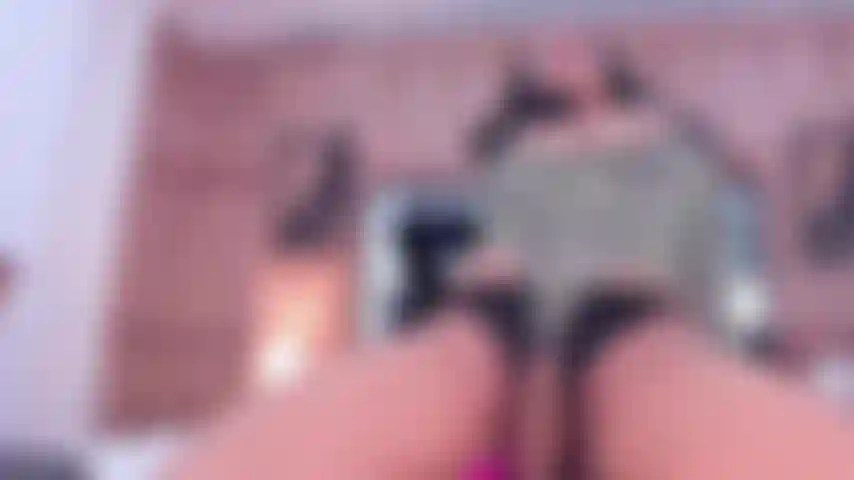 Vem me foder e brincar com minha bucetinha como eu quiser!!!