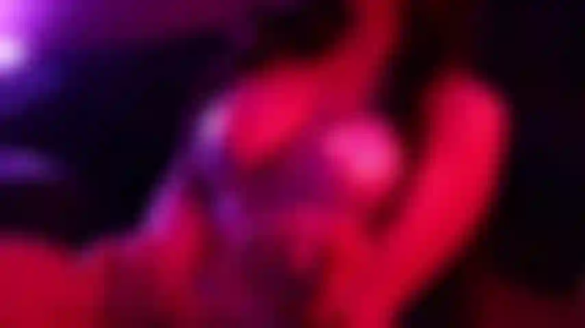 Provocando você para meu prazer.