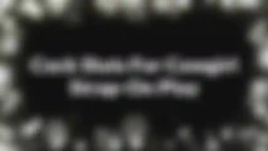 Cocksluts para brincar de cowgirl - macacão brilhante e espartilho e botas acima do joelho ajudam a inspirá-lo a pegar meu pau grande. Um bom pau grosso.