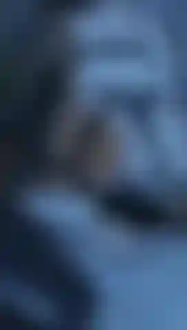 Acordo com calor no meio da noite; eu preciso foder minha buceta.