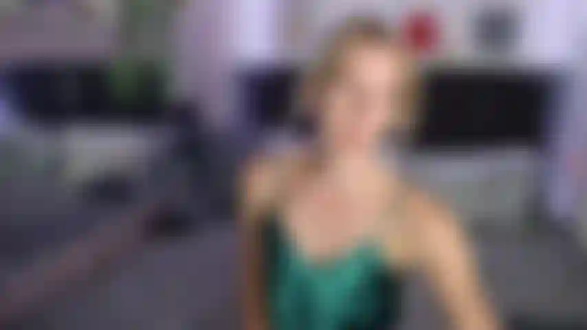 Mirror Makeout (naked)