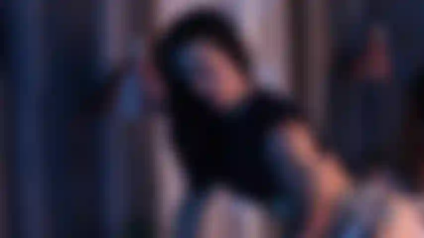 Fazendo musculação.