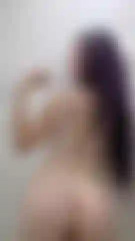 clapping with my butt in the shower