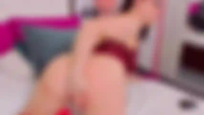 Fodendo minha buceta, foda sexmachine. Me sinto tão bem de cachorrinho!