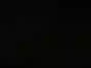 Adoro me divertir com meu vibrador de chocolate.