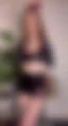 Enfermeira safada faz seu próximo paciente gozar!