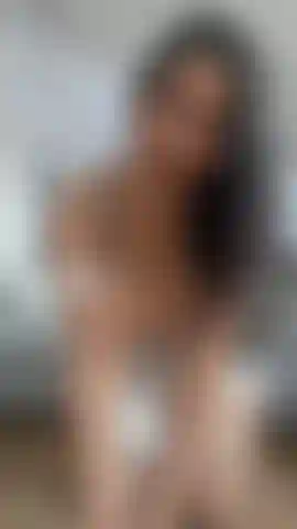 Fantasia de empregada francesa.