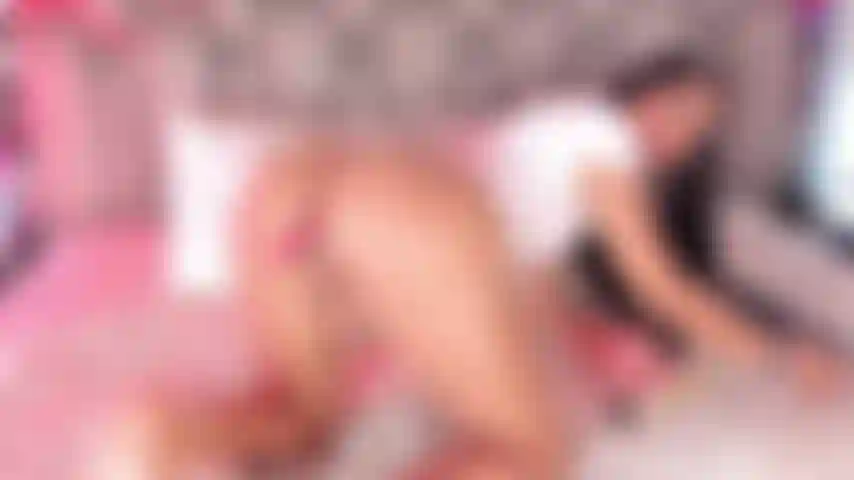 Quero sentir como você usa minha bunda.