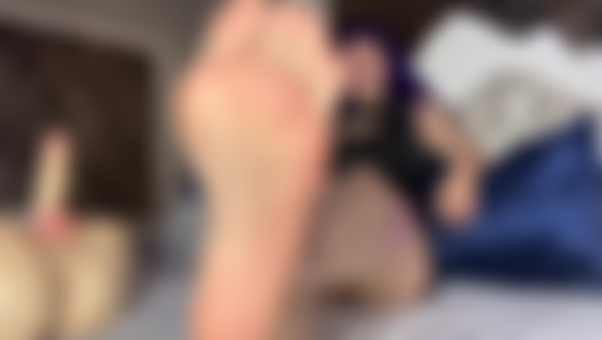 Adoração aos pés, footjob 1/3.