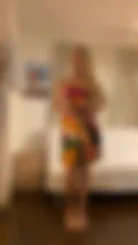 Striptease sexy de anita dark.